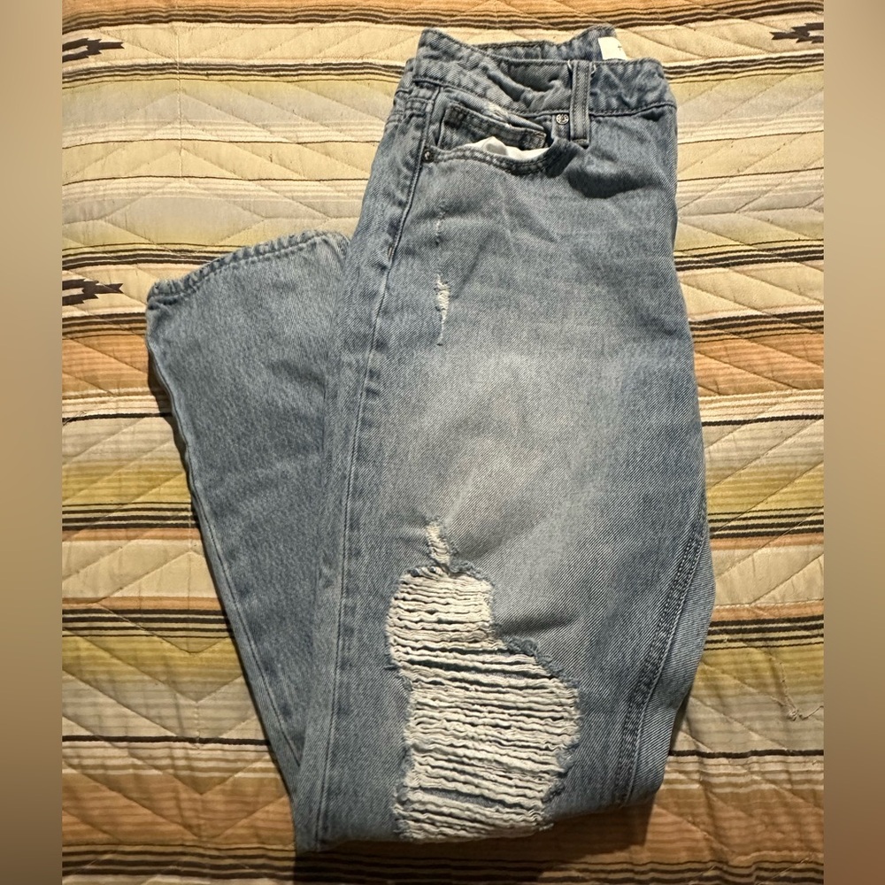 Hidden Jeans